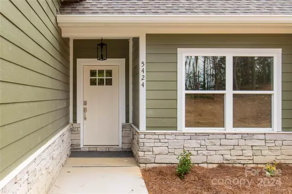Marshville, NC 28103,5424 Army RD