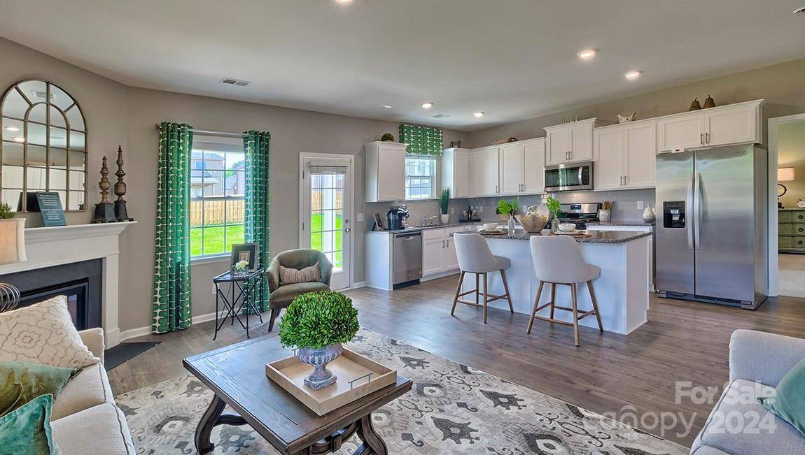 Conover, NC 28613,3755 Charles ST NW