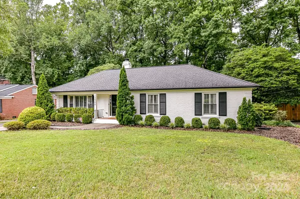 Charlotte, NC 28210,3900 Sussex AVE