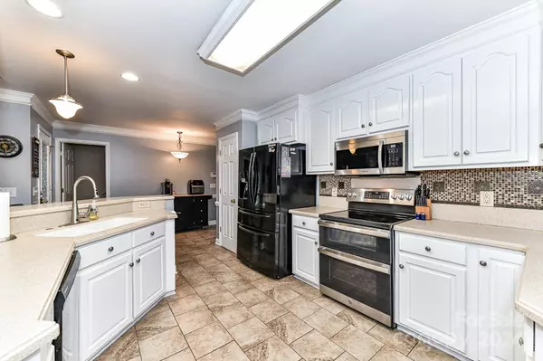 Concord, NC 28027,3626 Cedar Springs DR