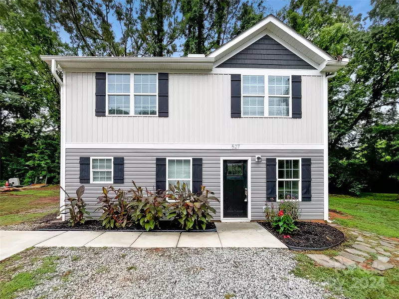 527 Costner ST, Mount Holly, NC 28120