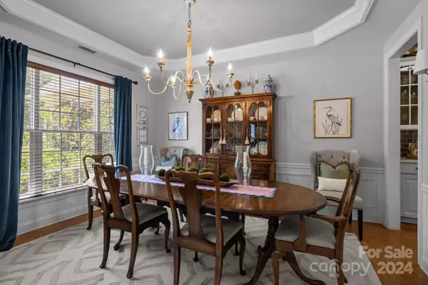 Matthews, NC 28105,501 Willow Brook DR