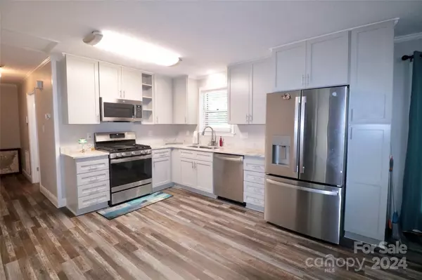 Gastonia, NC 28052,416 Witten LN
