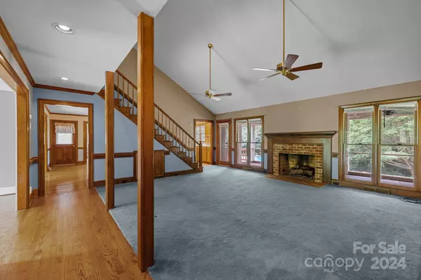 Matthews, NC 28104,1291 Willow Oaks TRL