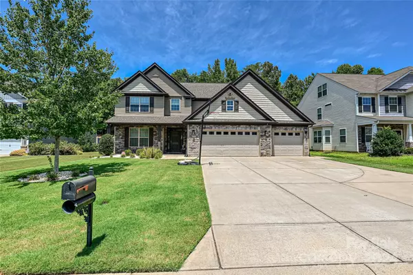 5610 Coulee CT, Waxhaw, NC 28173