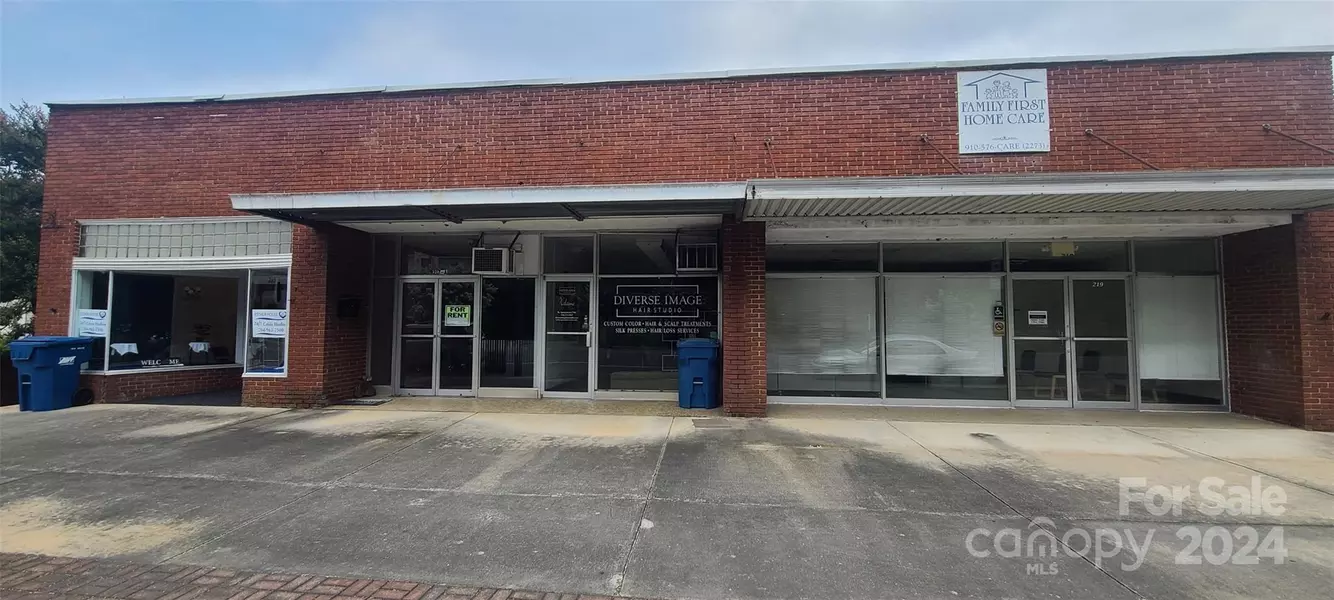 215 N Main ST, Troy, NC 27371