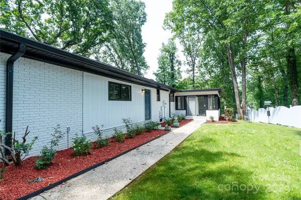 Charlotte, NC 28212,4600 Easthaven DR