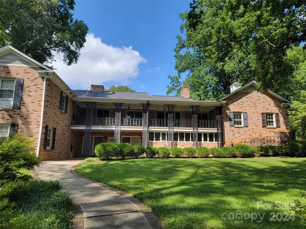 2573 Fairfax DR,  Gastonia,  NC 28054