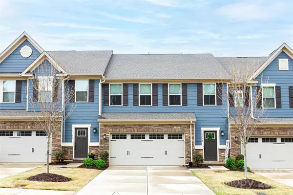 135 Beacon DR #B, Mooresville, NC 28117