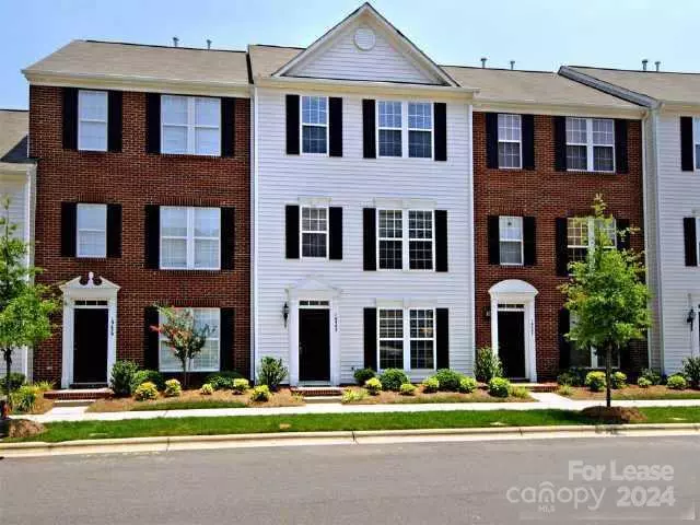 10443 Alexander Martin AVE, Charlotte, NC 28277