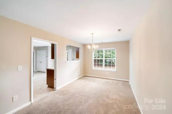 Charlotte, NC 28206,2507 Anna Garrison RD