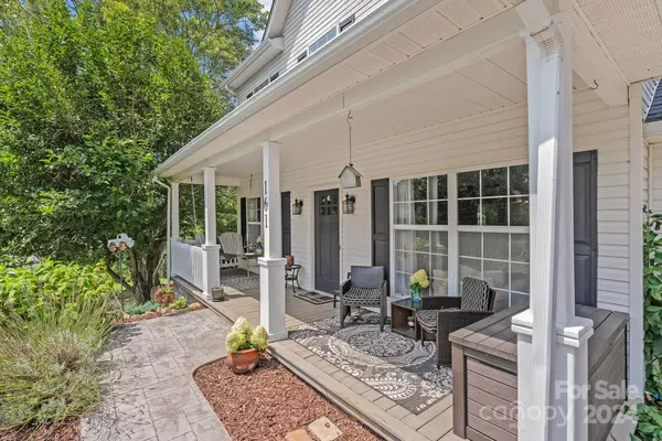 Weaverville, NC 28787,161 Kennedy RD