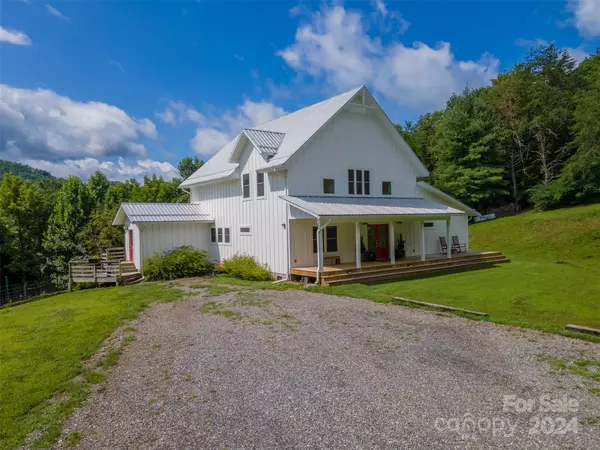 Sylva, NC 28779,1515 Webster RD