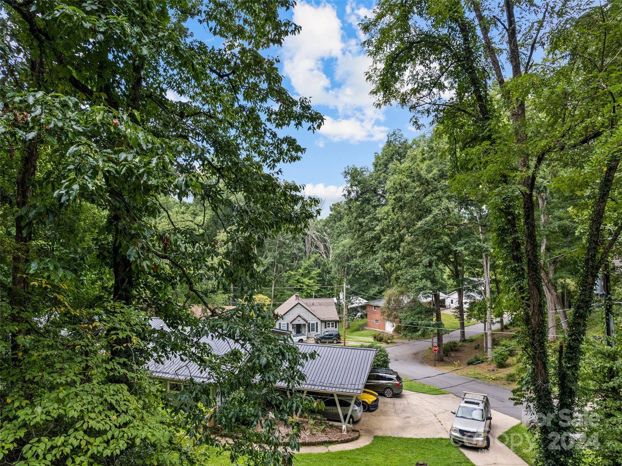 Waynesville, NC 28786,44 Hodges DR
