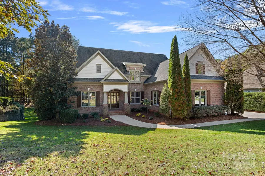 311 Bayberry Creek CIR, Mooresville, NC 28117