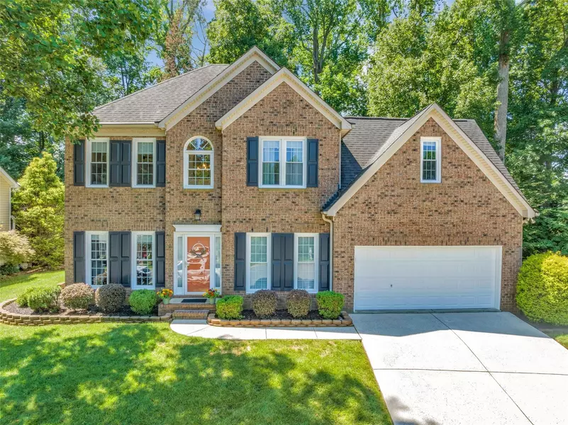 17637 Cambridge Grove DR, Huntersville, NC 28078