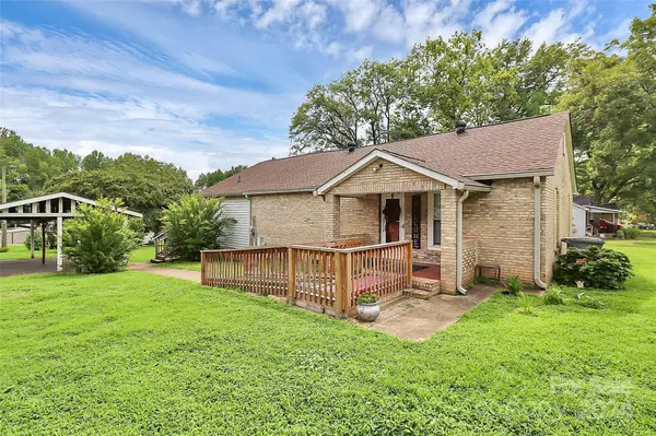 Kannapolis, NC 28081,1401 Birch ST