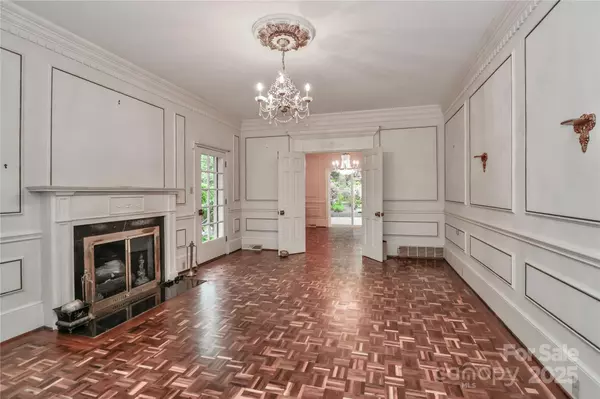 Statesville, NC 28625,715 Saint Cloud DR