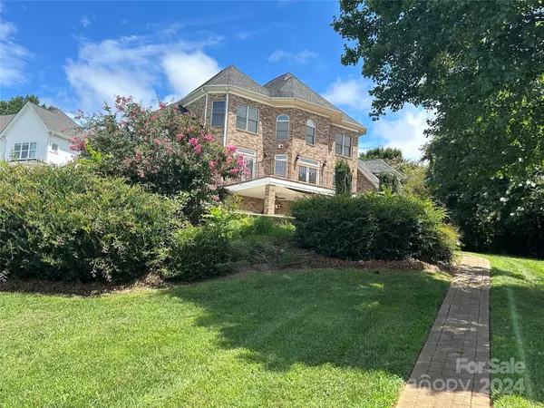 Mooresville, NC 28117,101 Donnive DR