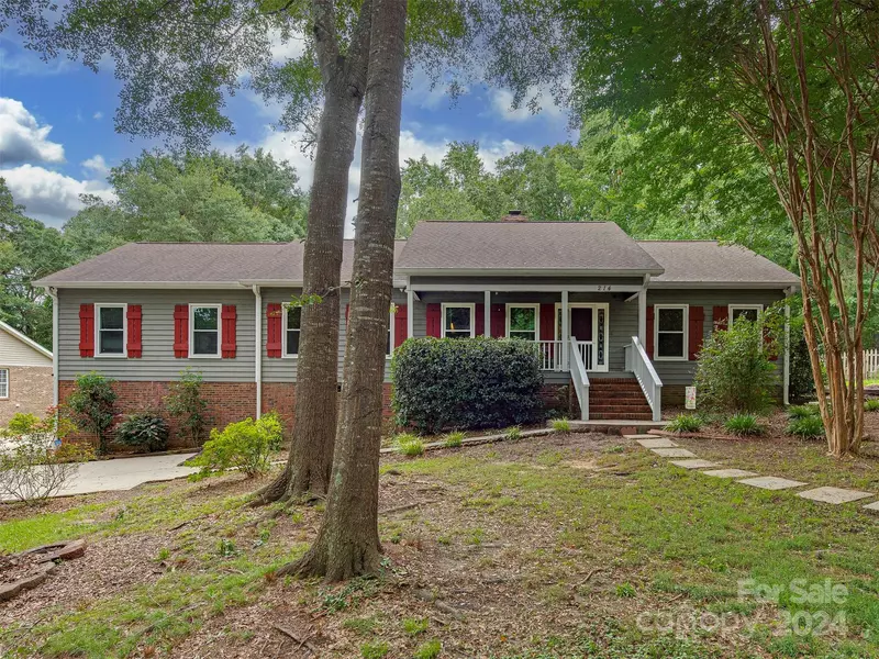 214 Heathergate LN, Stanley, NC 28164