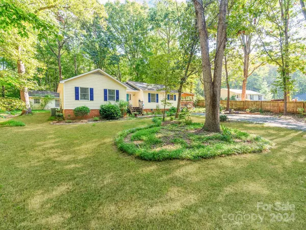 6624 Pleasure DR, Waxhaw, NC 28173