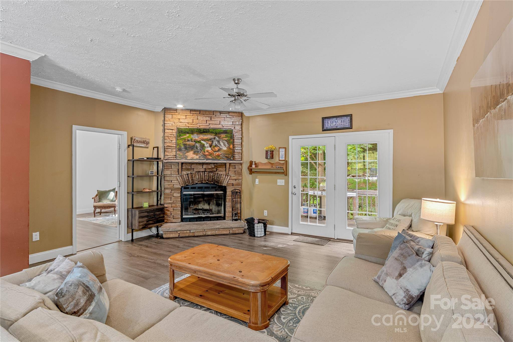 Waynesville, NC 28785,89 Palomino RD