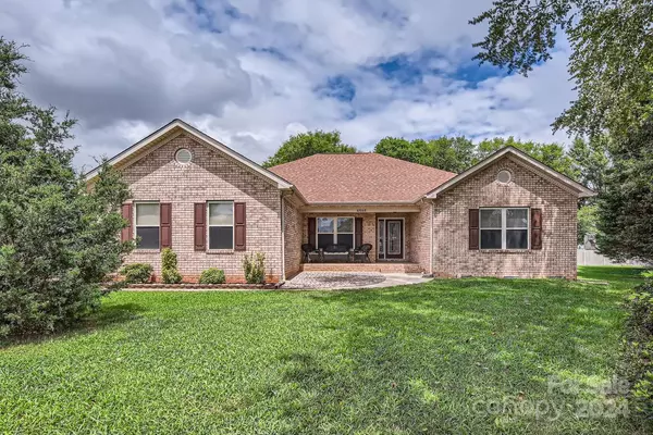 4868 Keeneland PL SW, Concord, NC 28027