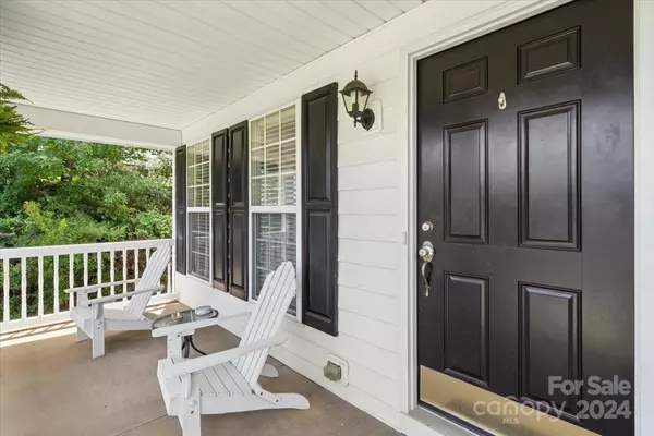 Charlotte, NC 28214,1900 Mt Isle Harbor DR