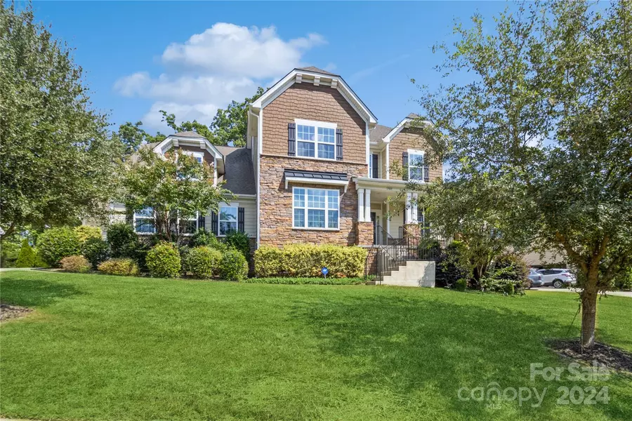 17011 Alydar Commons LN, Charlotte, NC 28278