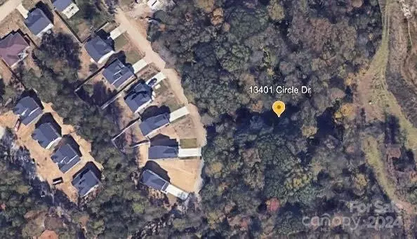 13401 Circle DR, Charlotte, NC 28262