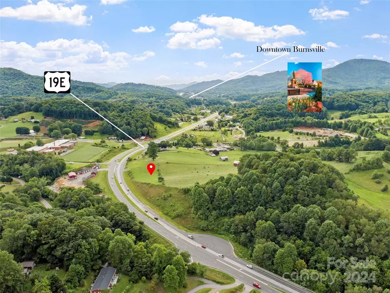 1500 US Highway 19E HWY, Burnsville, NC 28714