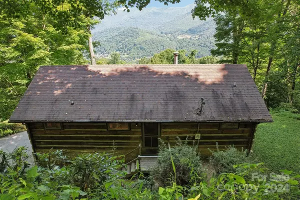 Maggie Valley, NC 28751,1685 Setzer Cove RD