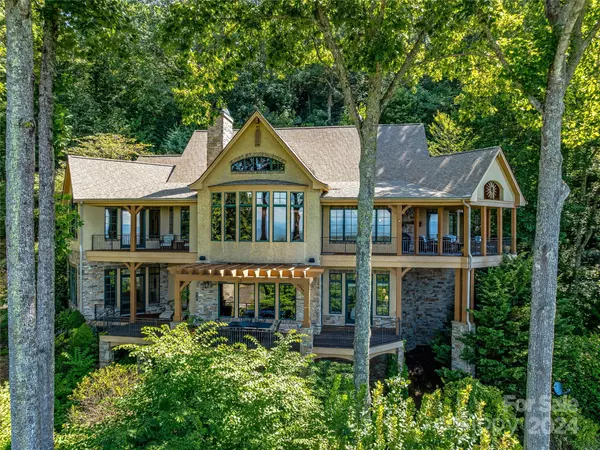 109 Crestridge DR, Asheville, NC 28803