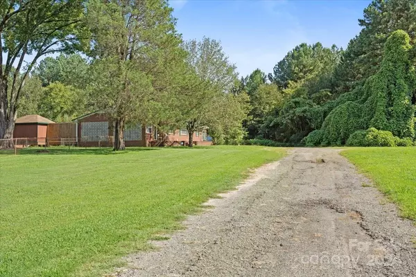 Statesville, NC 28625,2110 E Greenbriar RD