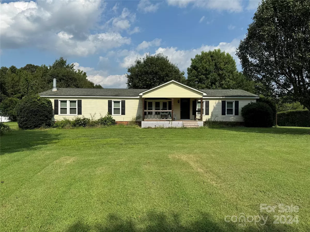 Maiden, NC 28650,3864 Lee Moore RD