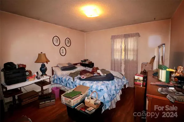 Bessemer City, NC 28016,604 Florida AVE