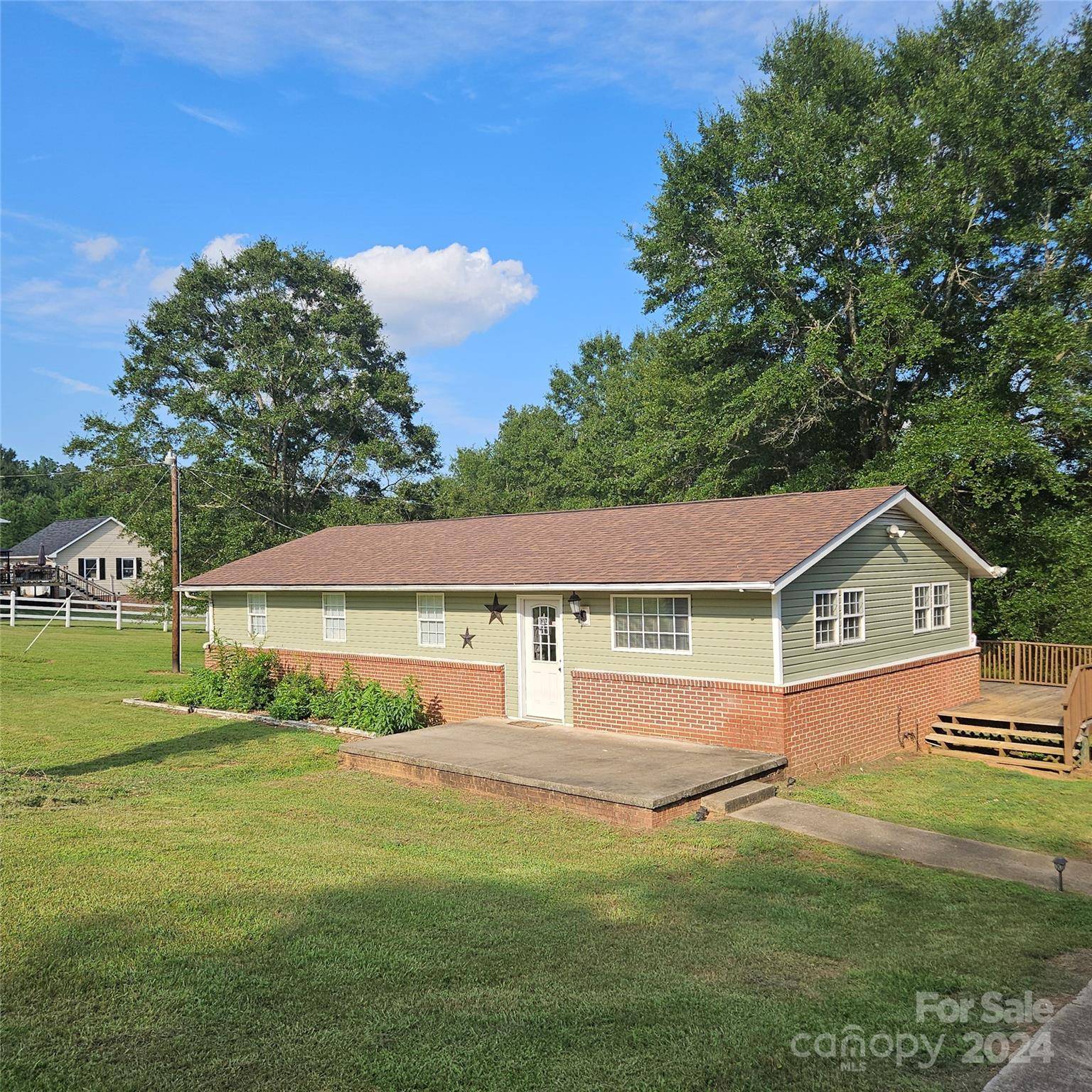 965 Doggett Grove RD, Forest City, NC 28043