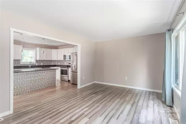 Swannanoa, NC 28778,125 Park Ridge AVE