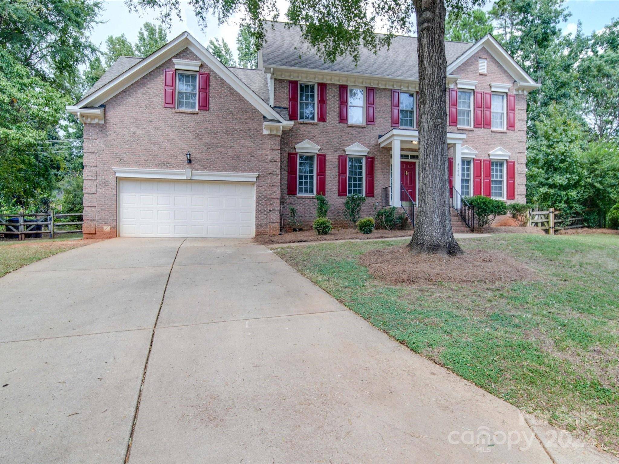 Waxhaw, NC 28173,8900 Horsecroft CT