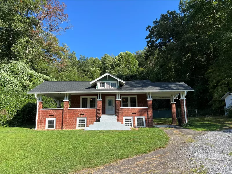 2435 US 19 HWY S, Bryson City, NC 28713