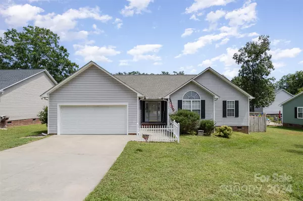 Kannapolis, NC 28083,736 Washington LN