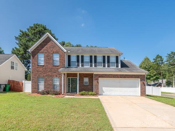 8830 Steelechase DR,  Charlotte,  NC 28273