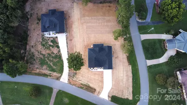 Cherryville, NC 28021,171 Harbor Point DR