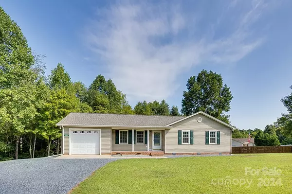 3044 Harmony TRL, Asheboro, NC 27205