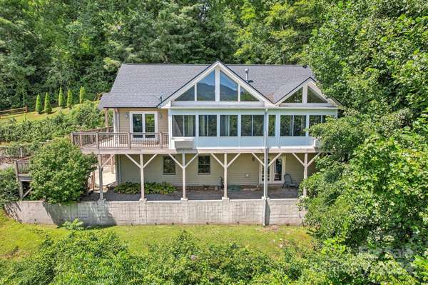 376 Higher Ground RDG, Waynesville, NC 28785