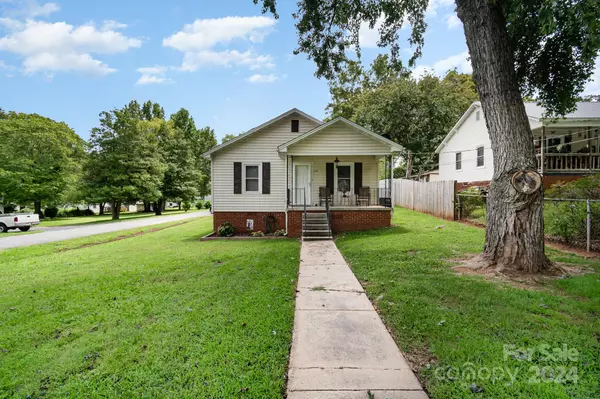 Asheboro, NC 27203,220 Sunrise AVE