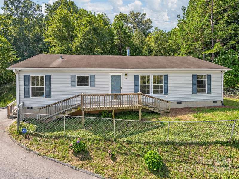 33 Goose Creek RD, Swannanoa, NC 28778