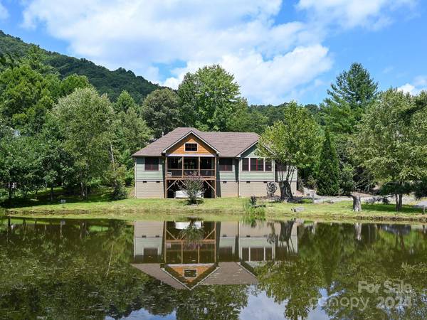 14 Heron Pond LN, Asheville, NC 28805