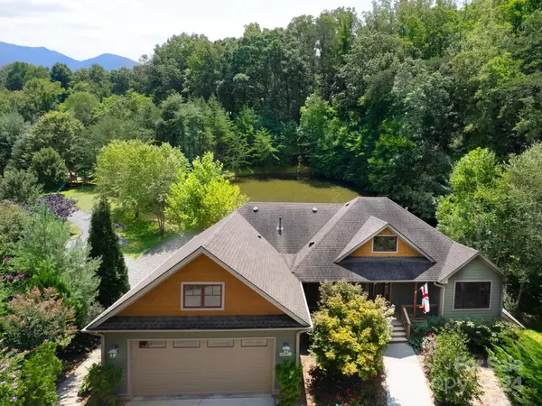 Asheville, NC 28805,14 Heron Pond LN