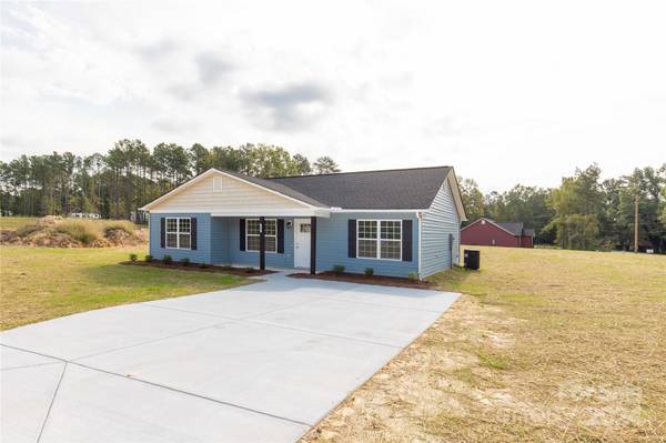 Lancaster, SC 29720,585 Wateree ST